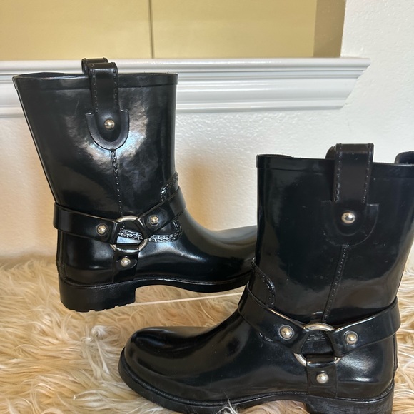 Kors Michael Kors Black Robber Rain Boots - Picture 7 of 7